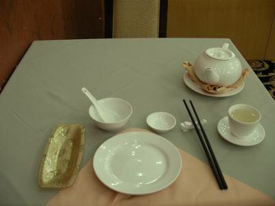 table manners in china
