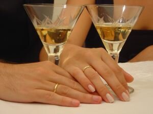 etiquette proper table setting - family style