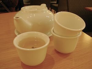 chinese tea etiquette
